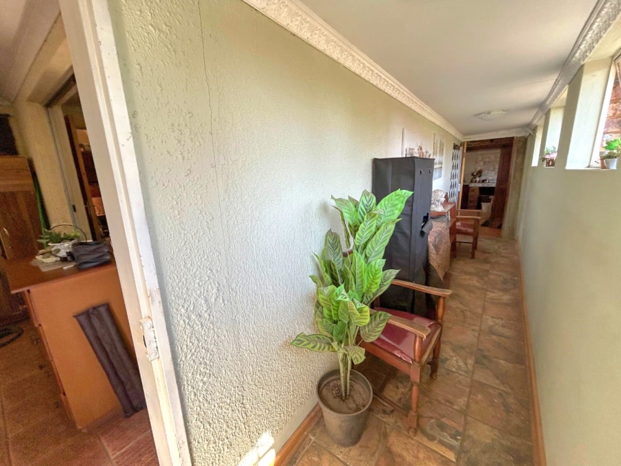 6 Bedroom Property for Sale in Brits North West